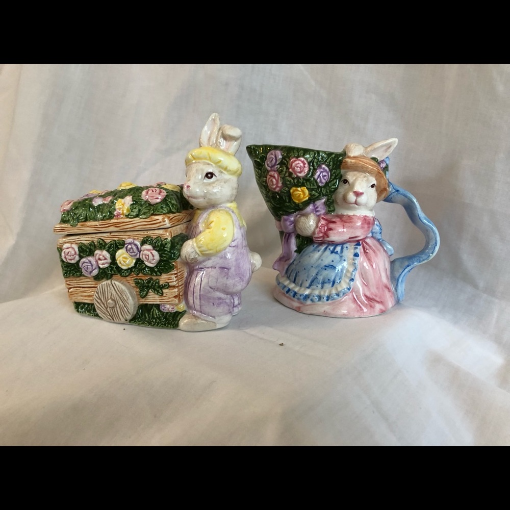 Just in time for Easter! Ceramic rose garden bunnies creamer and sugar bowl.
